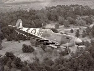 Spitfire: Supermarine Spitfire
