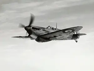 Hydrocarbons: Supermarine Spitfire 5C / VC