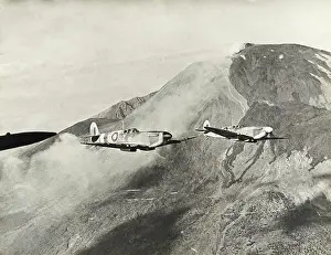 Team Work: Supermarine Spitfire 9 / IX