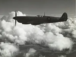 Skyscape: Supermarine Spitfire PR-11 / PR-XI