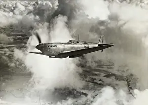 Skyscape: Supermarine Spitfire PR-11 / PR-XI