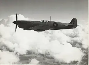 Skyscape: Supermarine Spitfire PR-11 / PR-XI