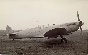 Attache: Supermarine Spitfire PRXI N74138