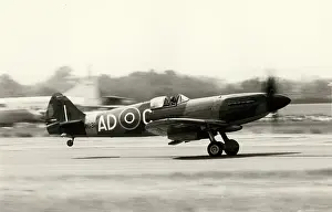 Spitfire: Supermarine Spitfire PRXIX PM631 of the Battle of Britain