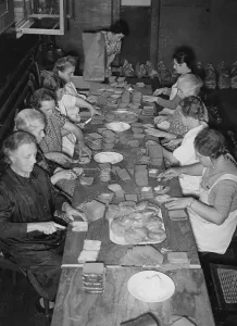 Nutrition: Supplies in a shared accommodation, 1942