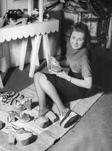 Soles: Supply of clothes, substitutes, the Leipzig Trade Fair
