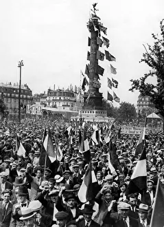 Bastille: Supporters of the Popular Front in Paris, 1936