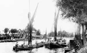 Surbiton: Surbiton, Messenger's Boathouse 1896