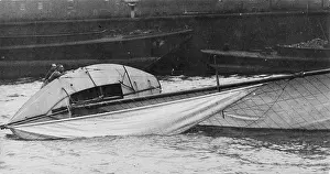Righting: SURBITON YACHTING