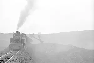 Saroch: Surface coal mining - steam locomotive