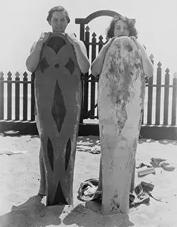 Surfer: SURF'S UP