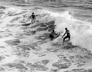Surfers: SURF'S UP!
