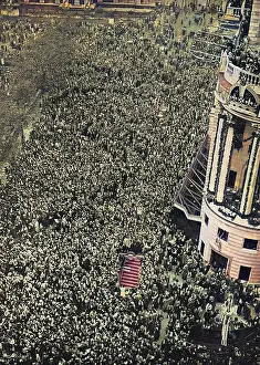 Surging crowds in Trafalgar Square, 1937 Coronation