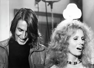 Frizzy: Susan Anspach - Celebrity