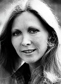Culver: Susan Howard arrives in London