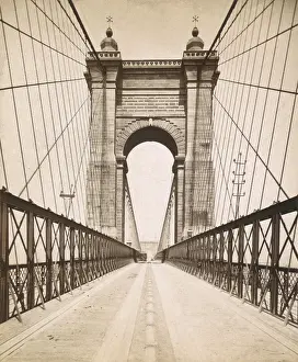 Roebling: Suspension Bridge spanning the Ohio River ?
