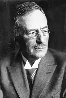 Sven: Sven Hedin, around 1927