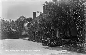 Inviting: The Swan Inn