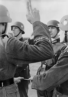 Grossdeutschland: Swearing in of recruits of the infantry regiment Grossdeuts