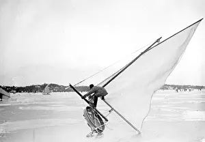 Negotiates: SWEDISH ICE YACHTING