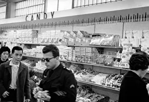 Ramstein: Sweets section in US warehouse in Ramstein