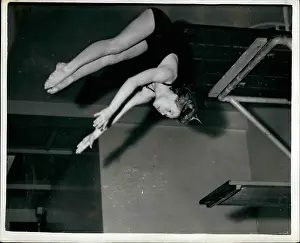 Ironmonger: Swimming - Diving