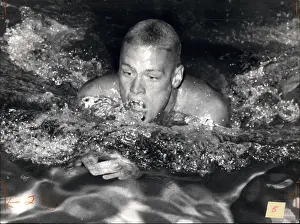 Breaststroke: Swimming - Diving