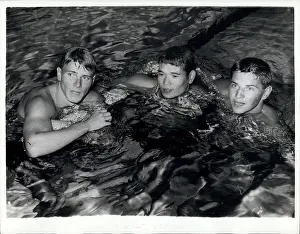 Mins: Swimming - Diving