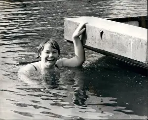 Reputedly: Swimming - Diving