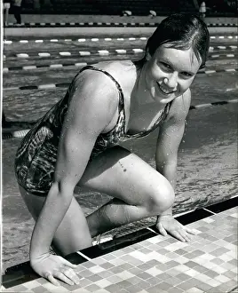 Coca: Swimming - Diving