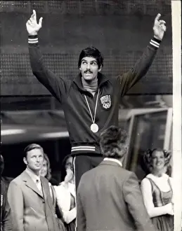 Spitz: Swimming - Diving