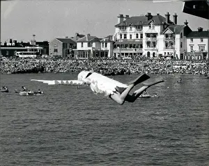 And Pound: Swimming - Diving