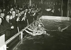 Trend: Swimming pool in a dance palace in Berlin, 1931