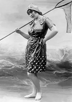 Dots: Swimwear, around 1914