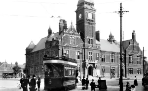 Swindon: Swindon, Town Hall 1905