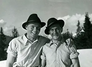 Strapping: SWISS CHAPS IN HATS