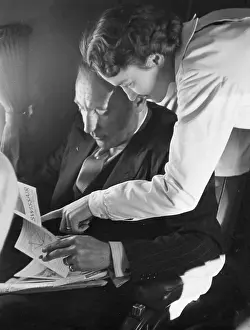 Swissair: SWISSAIR HOSTESS