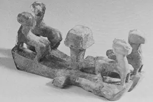 Tribes: Sword Pommel in Bronze from the period of the