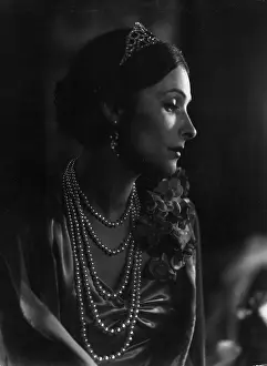 Earring: Sybille Binder, 1935