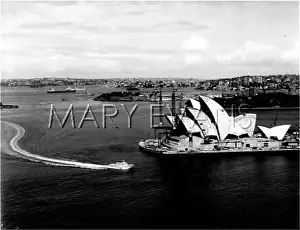 Hydrofoil: SYDNEY OPERA HOUSE