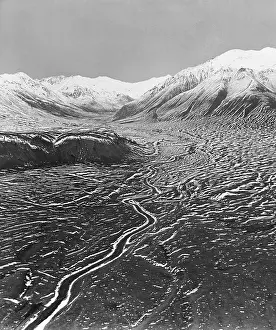 Shan: Syr Darya river, 1966