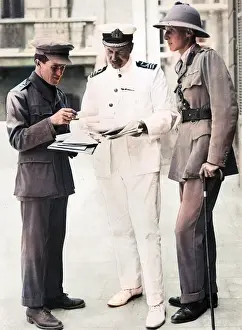 Pith: T E Lawrence, Colonel Dawnay and Commander Hogarth