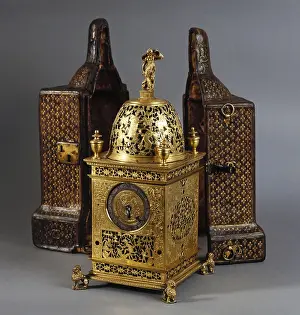 Pitcher: Table clock