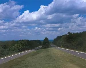 Median: Taconic State Parkway, parkway view at wide ?