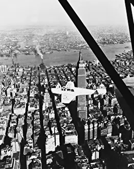 Tallest: Taifun above New York, 1940
