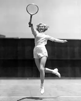 Leggy: Taking a swing at it