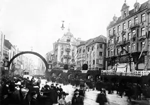 Festively: The Tal in Munich, 1906