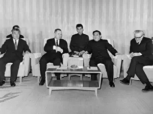 Sung: Talks between delegations of USSR and Democratic