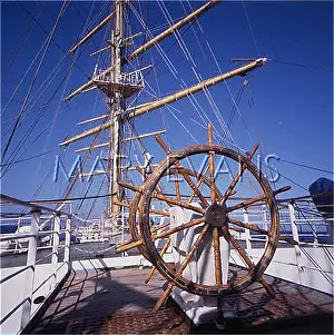 Khersones: TALL SHIP - WHEEL/MASTS
