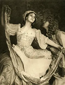 Classic Photographics Collection: Tamara Karsavina